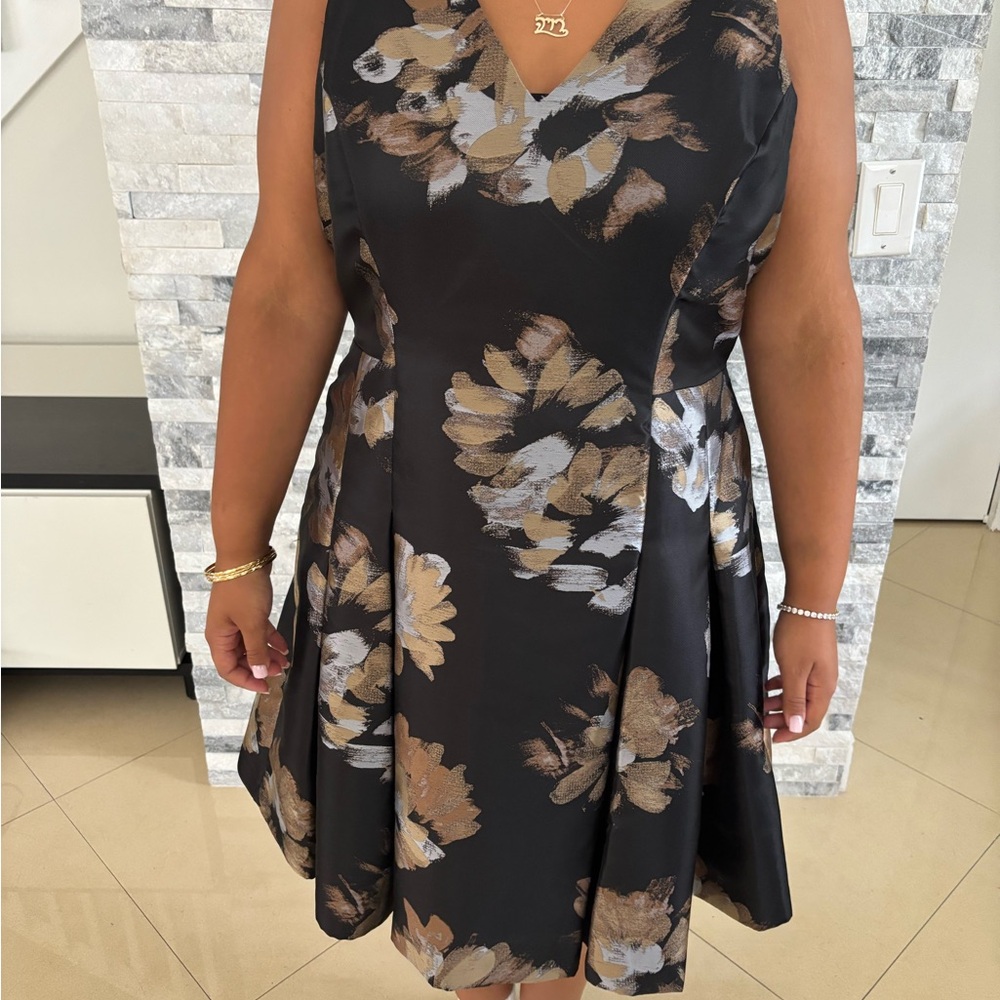 Tommy Hilfiger Black and Gold Floral Mini Dress - Picture 2 of 5